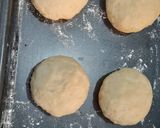 A picture of step 6 of Stuffed Chicken Bun.