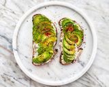 عکس مرحله 5 از دستور تُست اووکادو صنما🥑👩🏻🍳🌶🥯🥑