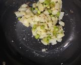 A picture of step 3 of Sabudana khichdi.