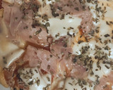 Foto del paso 4 de la receta: “Pizza” con base de tomate y huevo 🤩