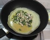 Foto langkah ke 4 dari resep Martabak telur ekonomis.