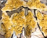 A picture of step 3 of Sea bream in sour cream garlic sauce.