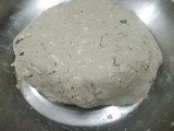 बाजरे की थालीपीठ (Bajre ki Thalipeeth recipe in hindi)