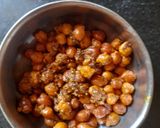 A picture of step 3 of Chole Masala Trio.
