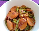 Foto langkah ke 3 dari resep Tumis Buncis Sosis.