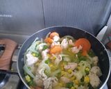 Foto del paso 3 de la receta: Pollito al jugo