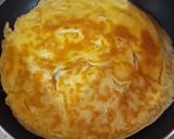 Foto langkah ke 1 dari resep Nasi Telur Sambal Bawang.