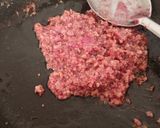 A picture of step 6 of Strawberry milk cake.