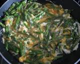 Agrelia (wild asparagus) with eggs recipe step 5 photo
