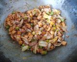 A picture of step 3 of Kashmiri Pulao.