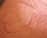 A picture of step 4 of Strawberry mint cake.