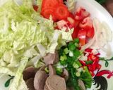 Foto langkah ke 1 dari resep Mie Goreng Bakso.