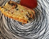 Foto del paso 13 de la receta: 🥧Bizcocho salado de queso 🧀 Idiazábal con aceitunas 🫒 y pimientos🌶️