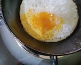 A picture of step 3 of Masala Maggie With Egg Poach.