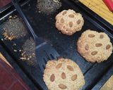 Foto del paso 7 de la receta: Galletones de avena con almendras