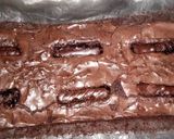 Foto langkah ke 5 dari resep Brownies shiny crust.