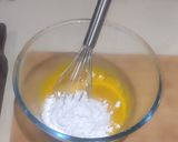 A picture of step 2 of Mango Cupcake Without Sugar.