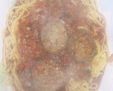 Foto del paso 2 de la receta: Tallarines con albóndigas