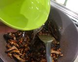 Foto langkah ke 3 dari resep Ayam kukus jamur.