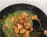 Foto langkah ke 5 dari resep Ayam Rica Rica Cabe Ijo.
