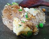 รูปขั้นตอนการทำที่ 3 ของ หมี่ขาวผัดไข่ใส่กากหมู