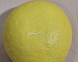 Foto langkah ke 4 dari resep Bakpao Labu Kuning Isi Cokelat.