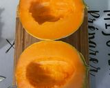 Une image de l'étape 2 de Melon au jambon cru de la forêt noire.