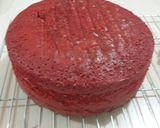 Foto langkah ke 7 dari resep Red Velvet Cake.