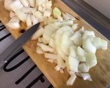 Une image de l'étape 4 de Navets marteau au bœuf, tomates et jus de pêches de vigne.