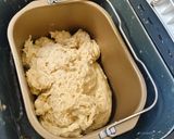 Foto langkah ke 3 dari resep Roti isi daging.