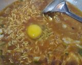 Foto langkah ke 6 dari resep Mie Tek-Tek.