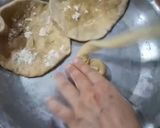 A picture of step 3 of Crispy paratha.