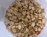 Hình bước làm 1 của món Muối vừng rong biển - gia vị rắc cơm kiểu Nhật