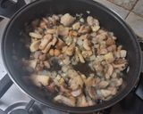 Foto del paso 2 de la receta: Pasta con Cabrales y piñones