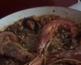 Foto del paso 20 de la receta: Paella de marisco en sartén, con caldo dashi, (Japón), paso a paso