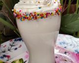 A picture of step 15 of Vanilla Cake Milkshake.