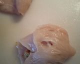 Foto del paso 3 de la receta Bolas de pollo rellenas en salsa de manzana