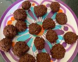 Foto del paso 3 de la receta: Choco-bolitas navideñas muy nutritivas