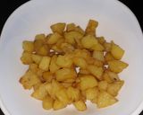 Foto langkah ke 2 dari resep Sambal goreng kentang ampela.