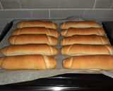 A világ legfinomabb hot-dog kiflije 🌭 recept fázis 5 fotója