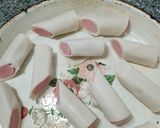 Foto del paso 2 de la receta: Salchichas envueltas y empanadas de queso saborizado