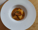 Foto del paso 10 de la receta: Patatas con sepia en salsa de almendras