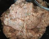 รูปขั้นตอนการทำที่ 3 ของ ขนมจีบปลาแซลมอน นึ่งง่ายๆ ในกระทะ Salmon Siumai in Frying Pan🍳