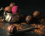 Foto del paso 8 de la receta: 𐀔˚˖Fairy Truffle-Moss · Caprichos de hada˖˚𐀔 {Trufas de pistacho y chocolate blanco}