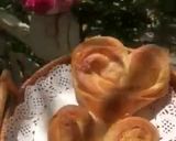 Hình bước làm 5 của món Heart Shaped Sugar Buns (ngày 2)