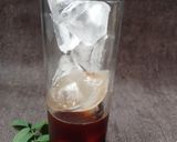 Foto langkah ke 4 dari resep Es Kopi Susu Bunga Telang.