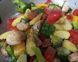 A picture of step 4 of Stir Fry Veggies.