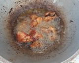 Foto langkah ke 6 dari resep Ayam Srundeng.