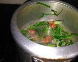 A picture of step 1 of Green garlic soup.
