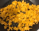 รูปขั้นตอนการทำที่ 5 ของ คาราเมล คอร์นเฟลกส์ (CaramelCornflakes)